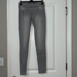 Light grey jogging a